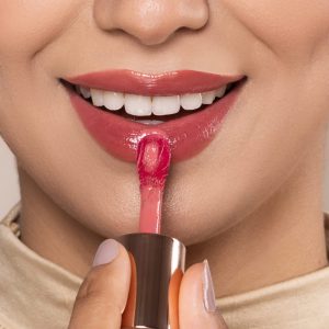 Iris Lip Gloss - Image 2